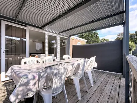 Mobil-home tout confort près de la plage avec piscine chauffée, 3 chambres, terrasse et parking - Photo 10