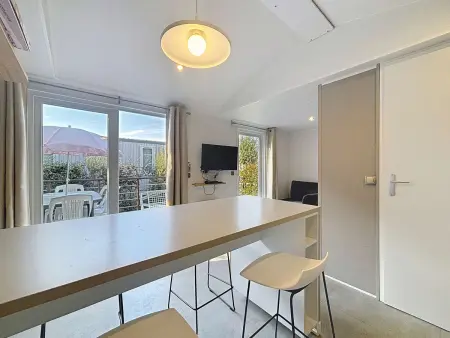 Mobil-home Confort 2 chambres, Piscine chauffée, 200 m de la plage, Parking et Wi-Fi inclus - Photo 4