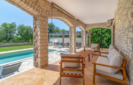 Maison 8 personnes à Cabrunici - Photo 7
