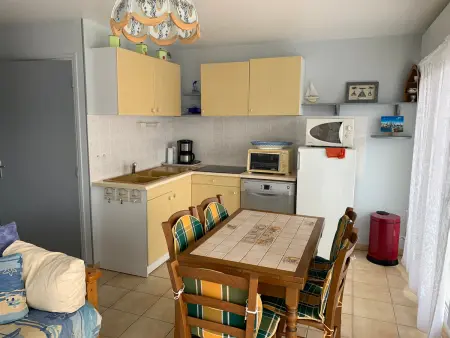Appartement proche plage, 2 chambres, balcon, garage - Photo 3