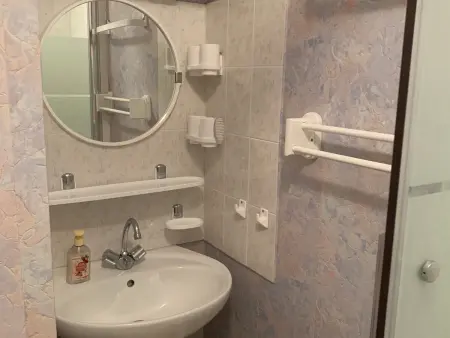 Appartement proche plage, 2 chambres, balcon, garage - Photo 9