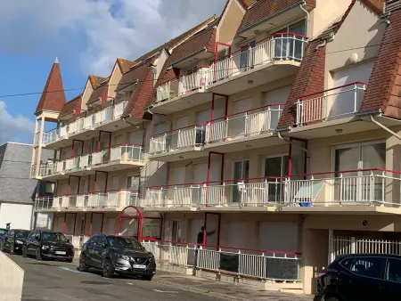Appartement proche plage, 2 chambres, balcon, garage - Photo 16