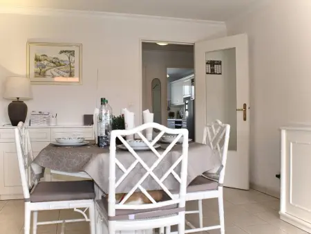 Appartement 2 pièces avec parking et climatisation près de la plage - Photo 8