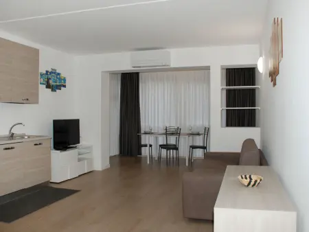 Charming Gardenview App. 105, Appartement 4 personnes à Bissone - Photo 1