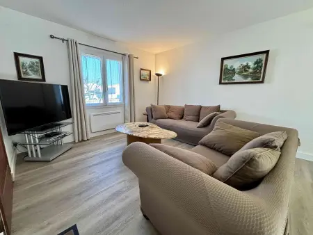 Maison 4 pièces proche Port Cotinière avec jardin et parking - Photo 1