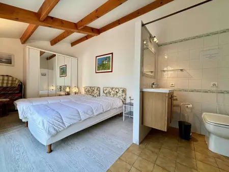 Maison 4 pièces proche Port Cotinière avec jardin et parking - Photo 8