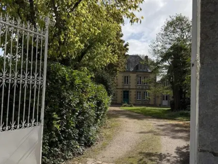 Maison de campagne XIXe avec piscine partagée et animaux admis - Photo 26