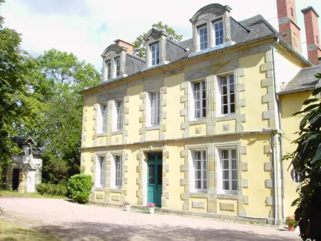 Maison de campagne XIXe avec piscine partagée et animaux admis - Photo 27