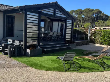 Chalet en bois 3 chambres dans domaine sécurisé avec piscine chauffée - Photo 18