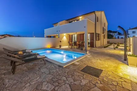 Villa Bella, Villa familiale avec piscine, bien-être - Photo 5