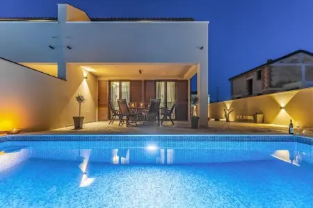 Villa Bella, Villa familiale avec piscine, bien-être - Photo 7