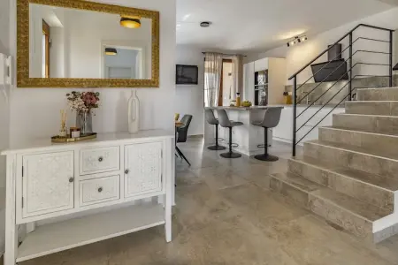 Villa Bella, Villa familiale avec piscine, bien-être - Photo 11