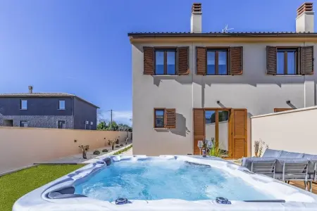 Villa Bella, Villa familiale avec piscine, bien-être - Photo 17