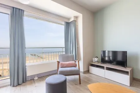 Sun Beach 0501, Appartement moderne avec vue frontale sur la mer - Photo 1