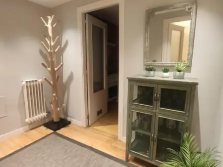 Appartement Confortable à Jaca avec Terrasse Privée, Piscine et Garage - Photo 1
