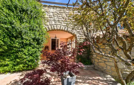 Maison 6 personnes à Saint Julien les Rosie - Photo 11