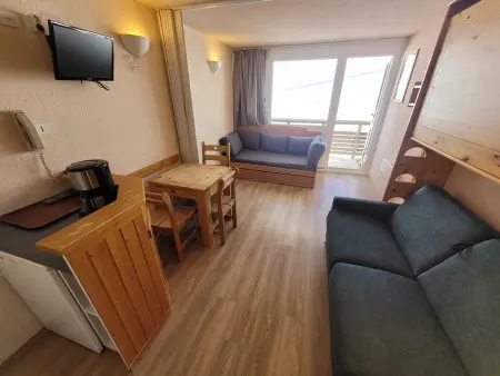 Charmant studio divisible avec balcon et accès pistes, cœur station - Photo 2