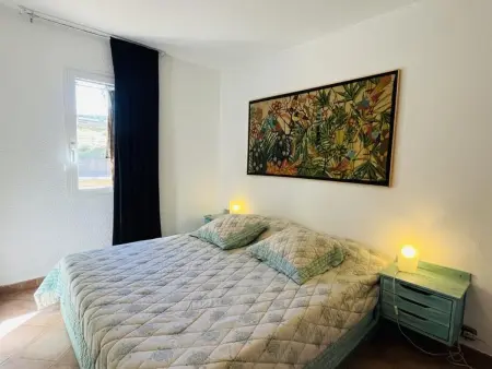 Appartement à Lumio avec Terrasse, Parking et Proche Plage - 4 Couchages - Photo 2