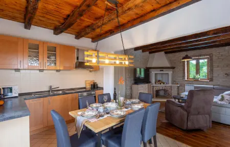 Maison 6 personnes à Cabrunici - Photo 5