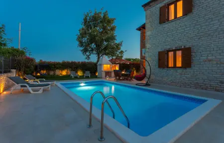 Maison 6 personnes à Cabrunici - Photo 14