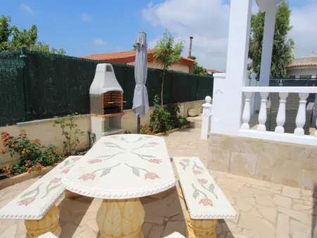 Maison avec WiFi gratuit, piscine privée, climatisation en option, animaux acceptés, près des plages - Photo 1