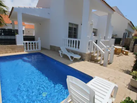 Maison avec WiFi gratuit, piscine privée, climatisation en option, animaux acceptés, près des plages - Photo 5