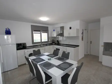 Maison avec WiFi gratuit, piscine privée, climatisation en option, animaux acceptés, près des plages - Photo 12