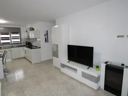 Maison avec WiFi gratuit, piscine privée, climatisation en option, animaux acceptés, près des plages - Photo 17