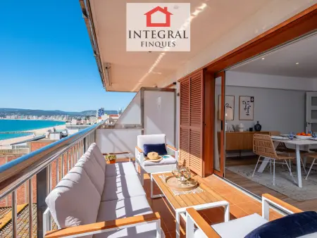 Appartement Moderne Climatisé Face Plage à Palamós - Photo 4