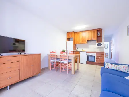 Appartement Familial avec Climatisation et Parking Proche Plage - Photo 7