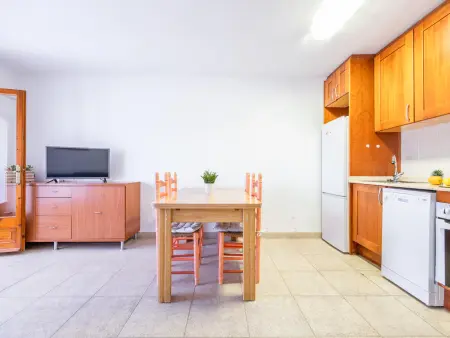 Appartement Familial avec Climatisation et Parking Proche Plage - Photo 10