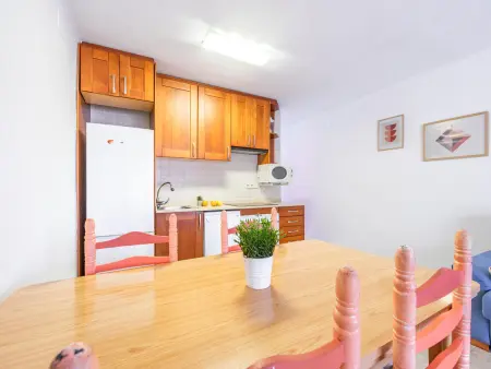 Appartement Familial avec Climatisation et Parking Proche Plage - Photo 15