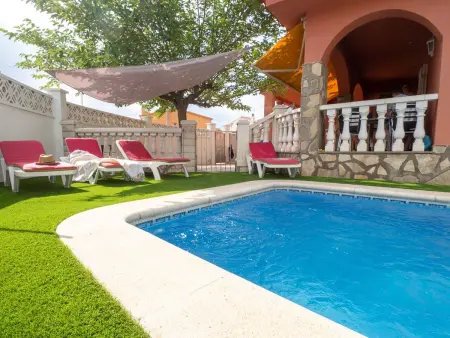 Maison Familiale à 250m Plage, Piscine Privée, Clim, WiFi - Photo 2