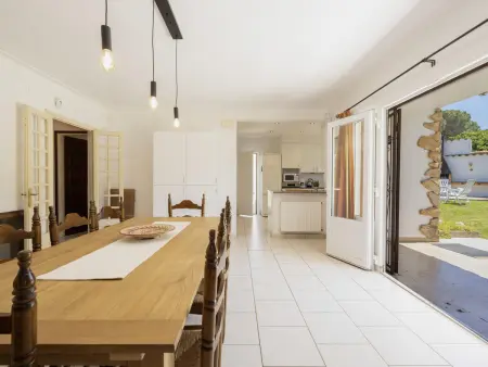 Belle maison 5 chambres avec piscine privée et parking - Photo 10