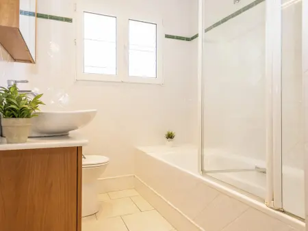 Belle maison 5 chambres avec piscine privée et parking - Photo 19
