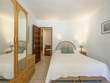 Belle maison 5 chambres avec piscine privée et parking - Photo 24