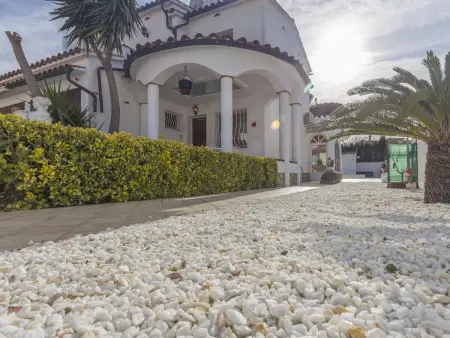Villa avec Piscine Privée, proche plage, Wi-Fi Inclus - Photo 3