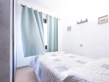 Appartement confortable avec climatisation et terrasse - Photo 12
