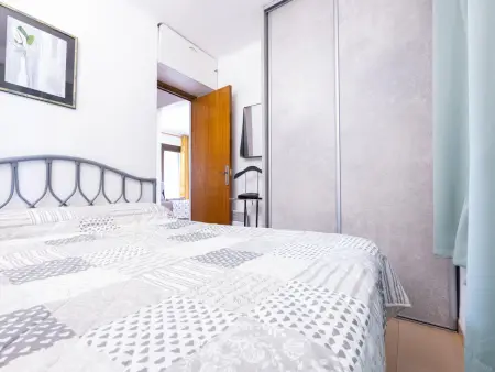 Appartement confortable avec climatisation et terrasse - Photo 14