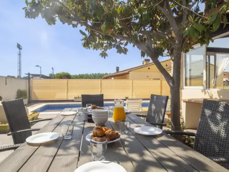 Maison mitoyenne avec piscine privée et Wi-Fi, Gite 6 personnes à L'Escala - Photo 4