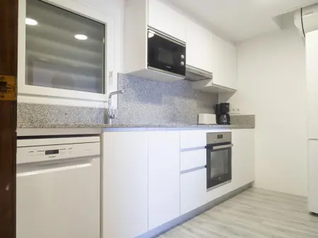 Appartement 6 Pers Pied de Plage avec Parking et Wi-Fi - Photo 10