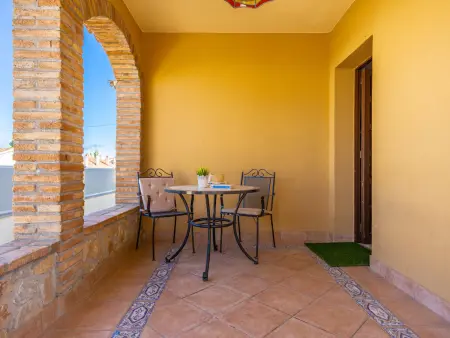 Maison familiale avec Wi-Fi et climatisation, proche plage - Photo 9