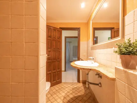 Maison familiale avec Wi-Fi et climatisation, proche plage - Photo 25