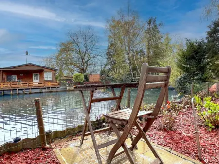 Fonnies Chalet, Chalet confortable au bord de l'eau - Photo 17