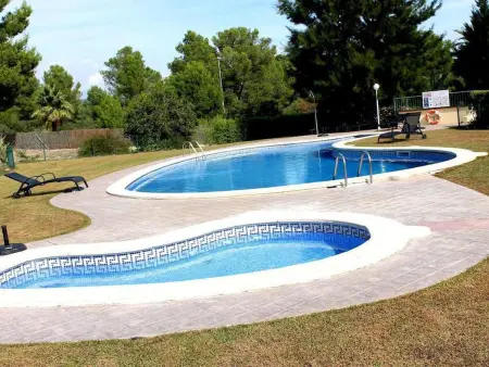 Maison exclusive Mont-roig avec piscine commune, climatisation, parking - Photo 4