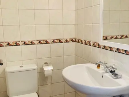 Maison exclusive Mont-roig avec piscine commune, climatisation, parking - Photo 25