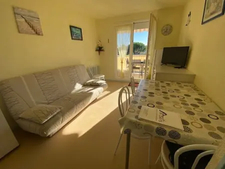 Appartement T2 avec Piscine à 2 Pas de la Plage de Pontaillac - Photo 4