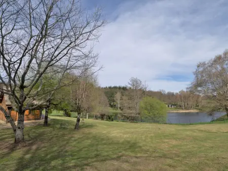 Cottage du Lac, Chalet 5 personnes à Camps Saint Mathurin Léobazel - Photo 1