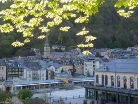 T2 rénové avec terrasse, parking privé, local vélos à Cauterets - Photo 11