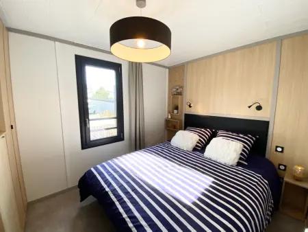Chalet cozy à Jullouville - 4 pers, piscine chauffée, proche plage et commerces - Photo 10